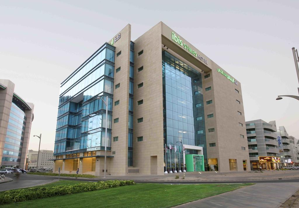 Ibis Styles Dubai Jumeira Exteriör bild