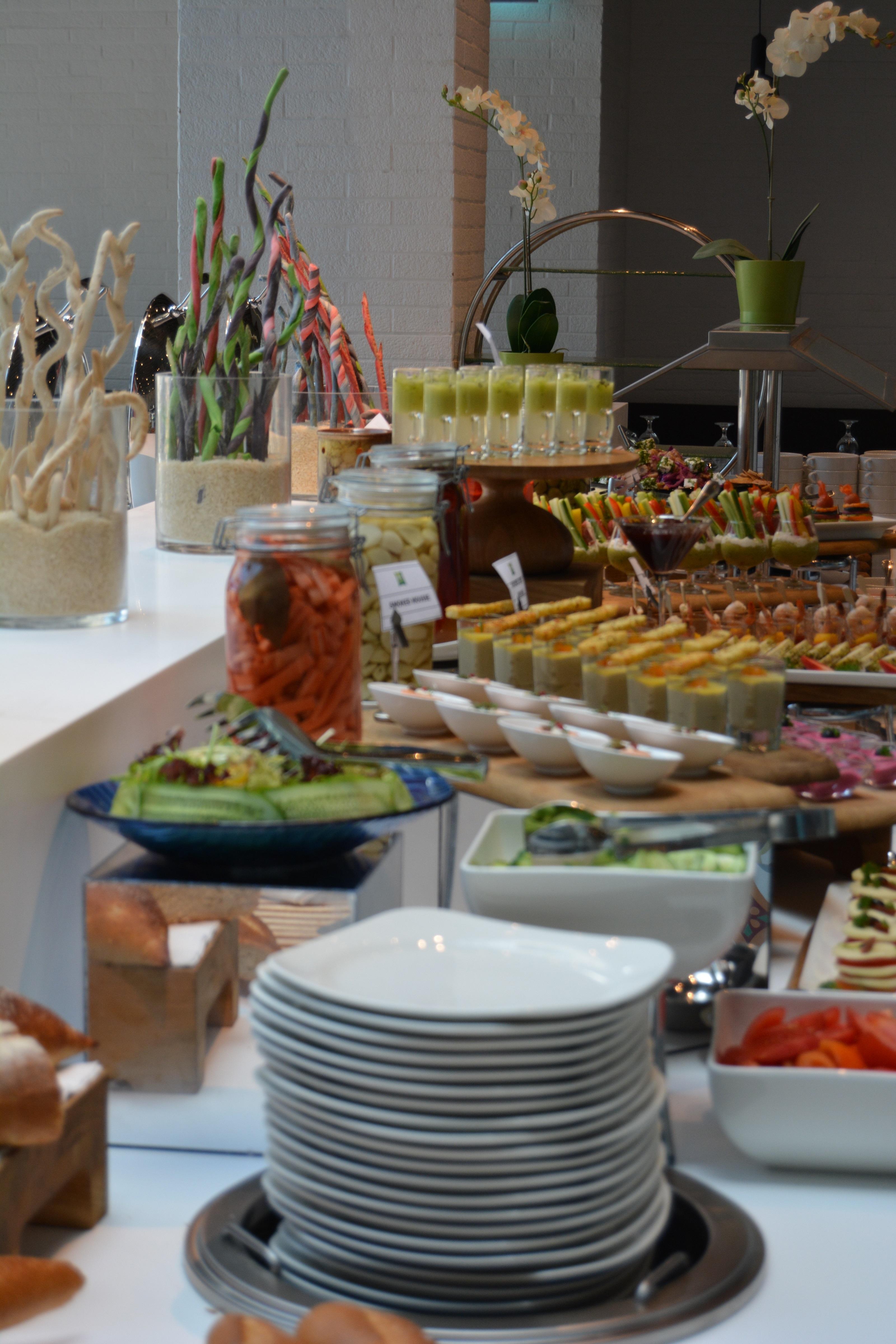 Ibis Styles Dubai Jumeira Exteriör bild