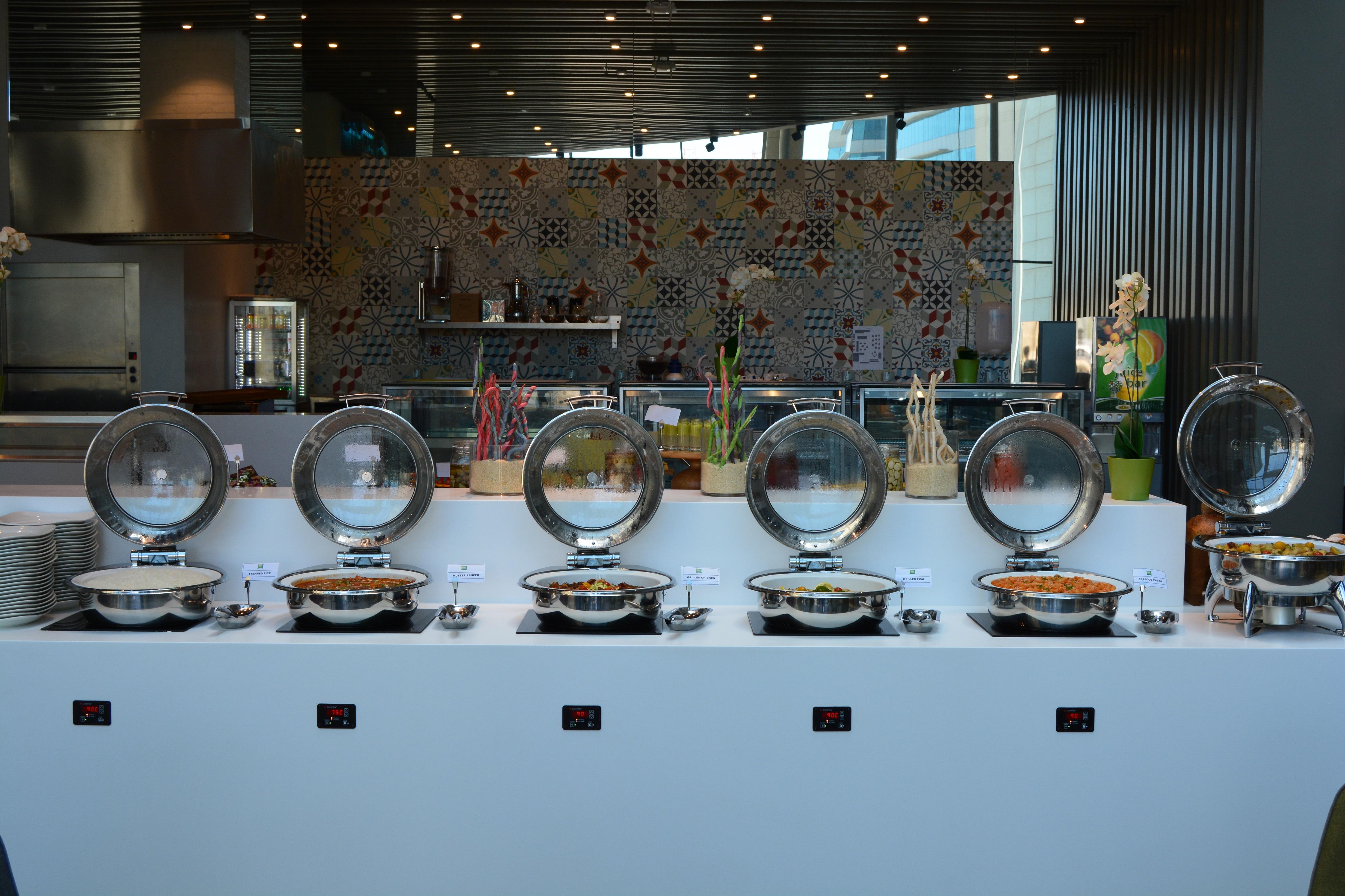 Ibis Styles Dubai Jumeira Exteriör bild
