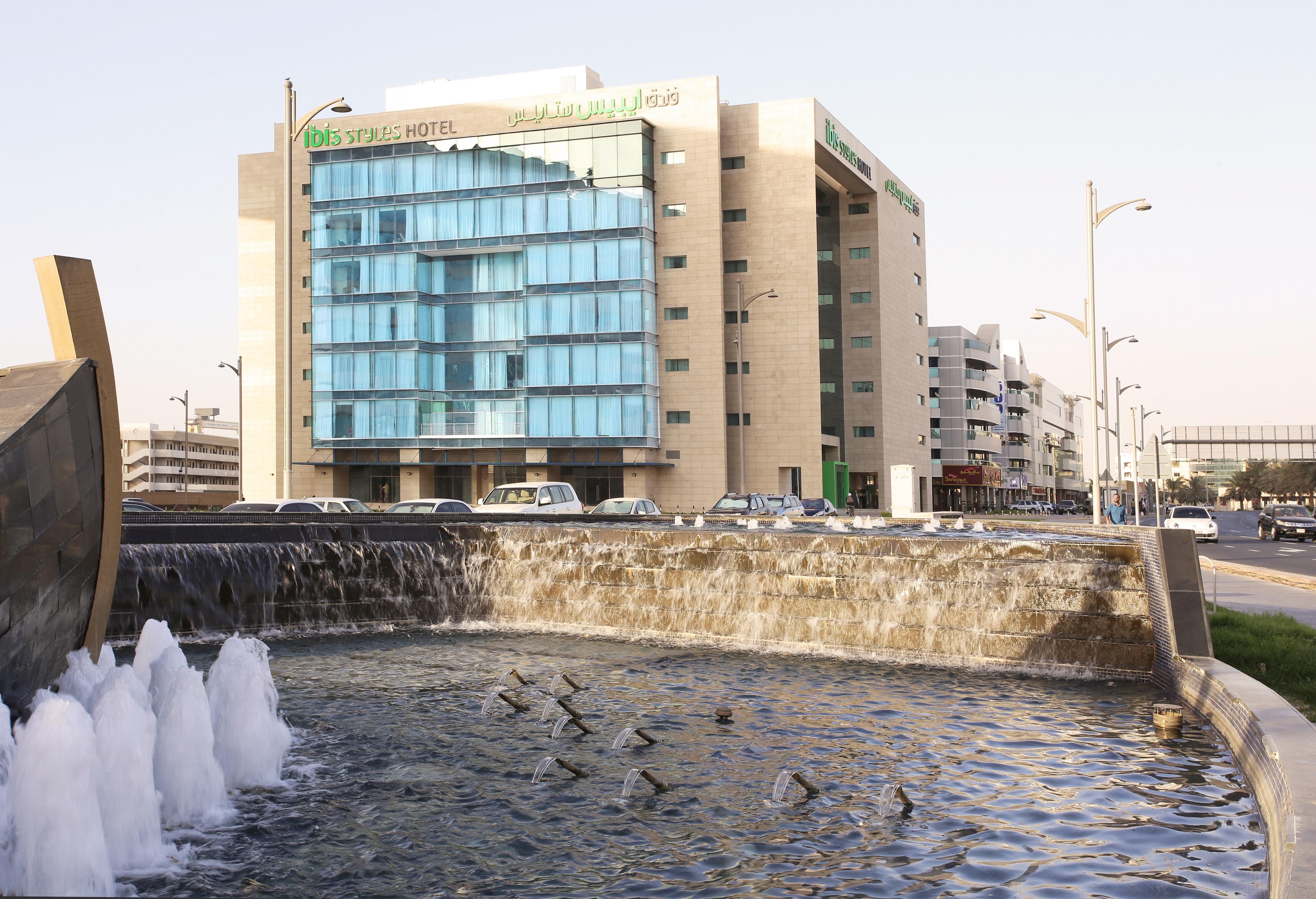 Ibis Styles Dubai Jumeira Exteriör bild