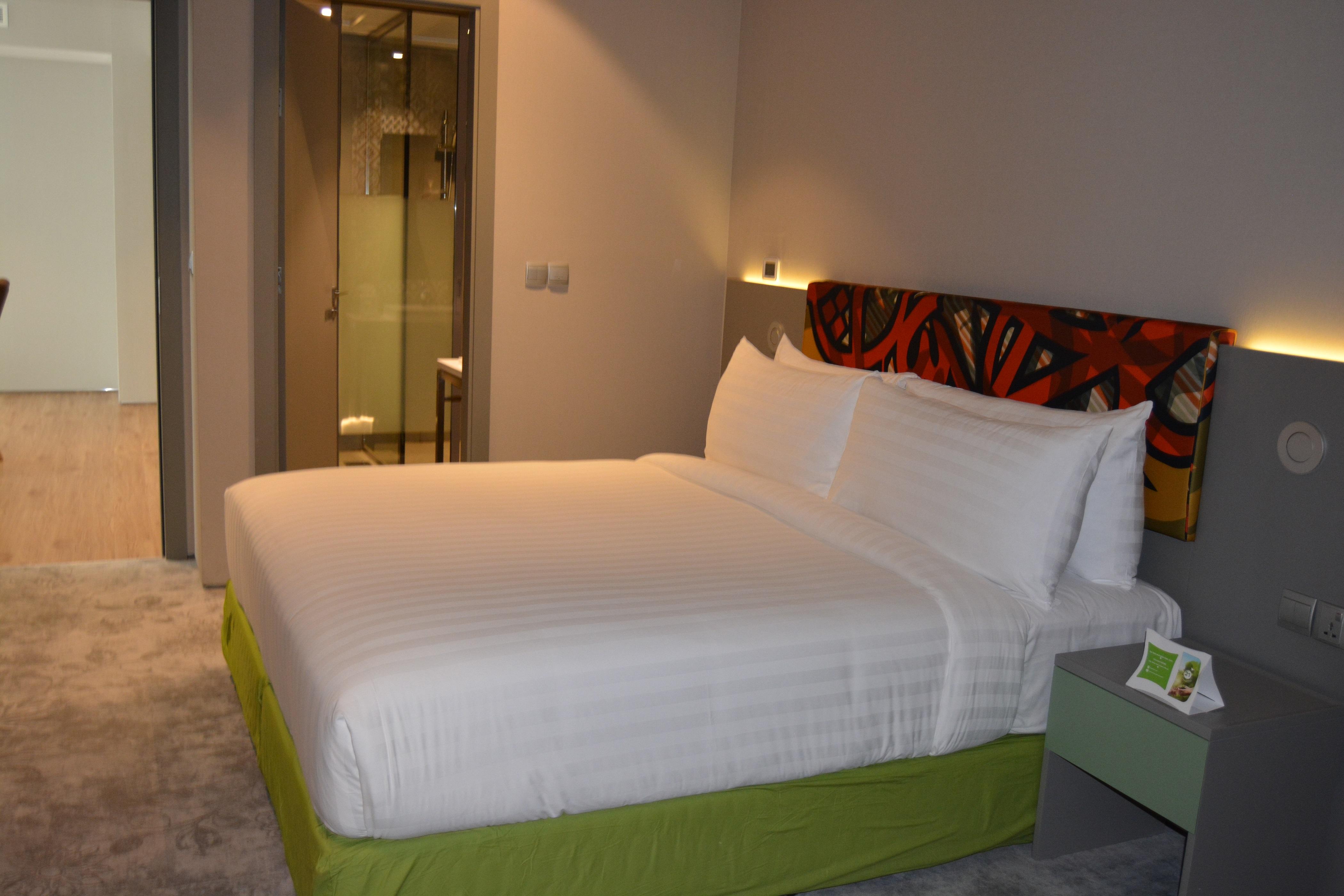 Ibis Styles Dubai Jumeira Exteriör bild