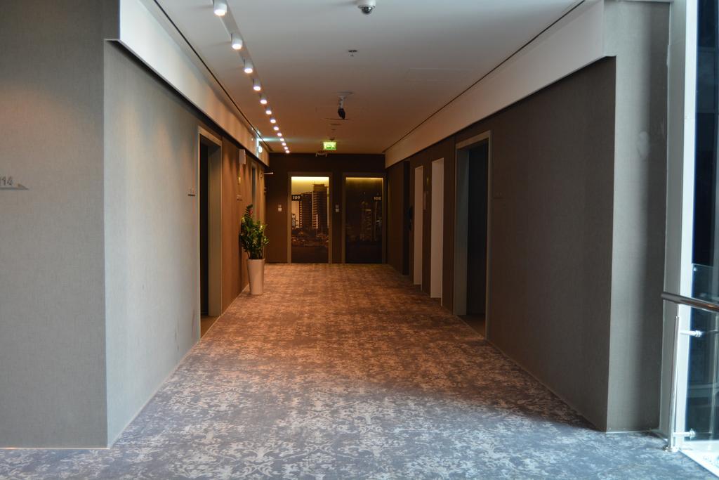 Ibis Styles Dubai Jumeira Exteriör bild